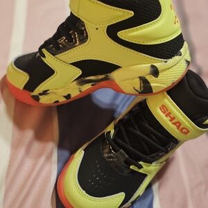Shaq Kids High-Top Sneakers - Neon Yellow and Black